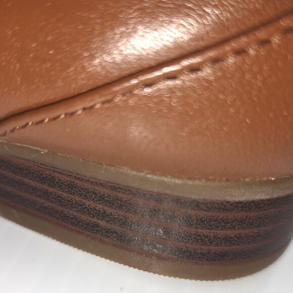 Clarks Collection Juliet Shine Women's Tan Leather Slip-On Loafers Size 6 - Picture 10 of 10